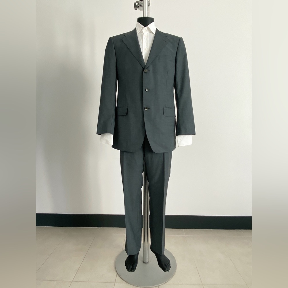 Gucci Suit in Charcoal Grey